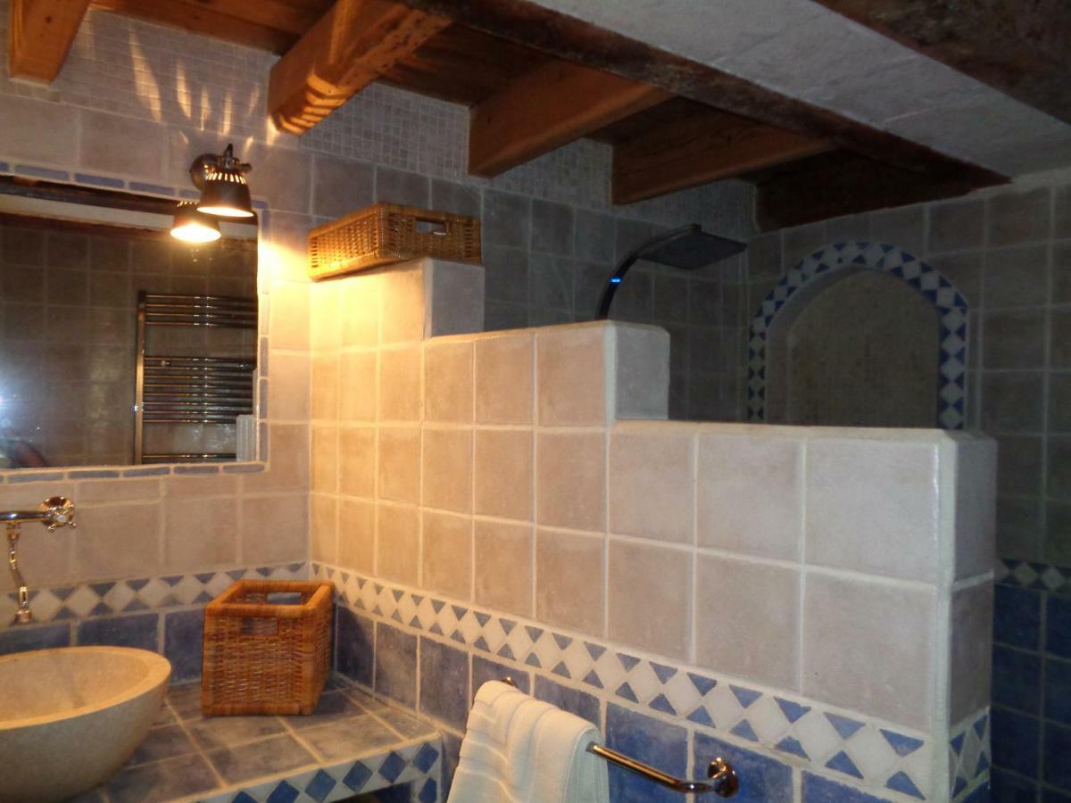 Апартаменти Le Lapin Blanc Сен-Ремі-де-Прованс Екстер'єр фото